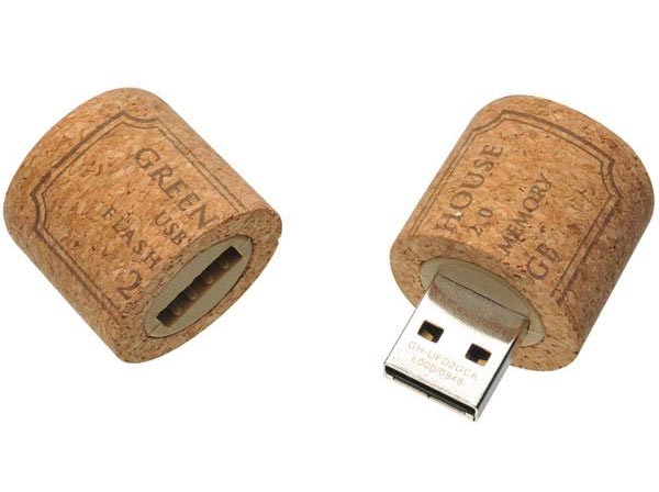 Wine cork USB drive photo