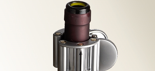 Wine Clip Magnetic Wine Conditioner photo