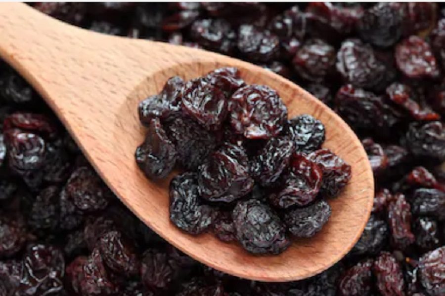 Fact Check: Does Eating Gin-soaked Raisins Help Relieve Arthritis Pain? photo