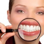 4 Ways to Prevent Wine Stains on Your Teeth photo