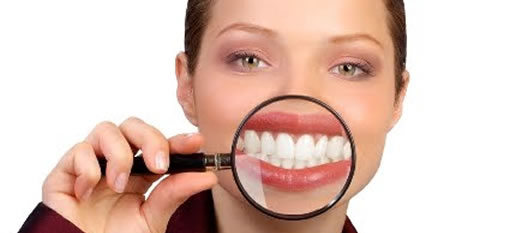 Red wine can help fight cavities photo
