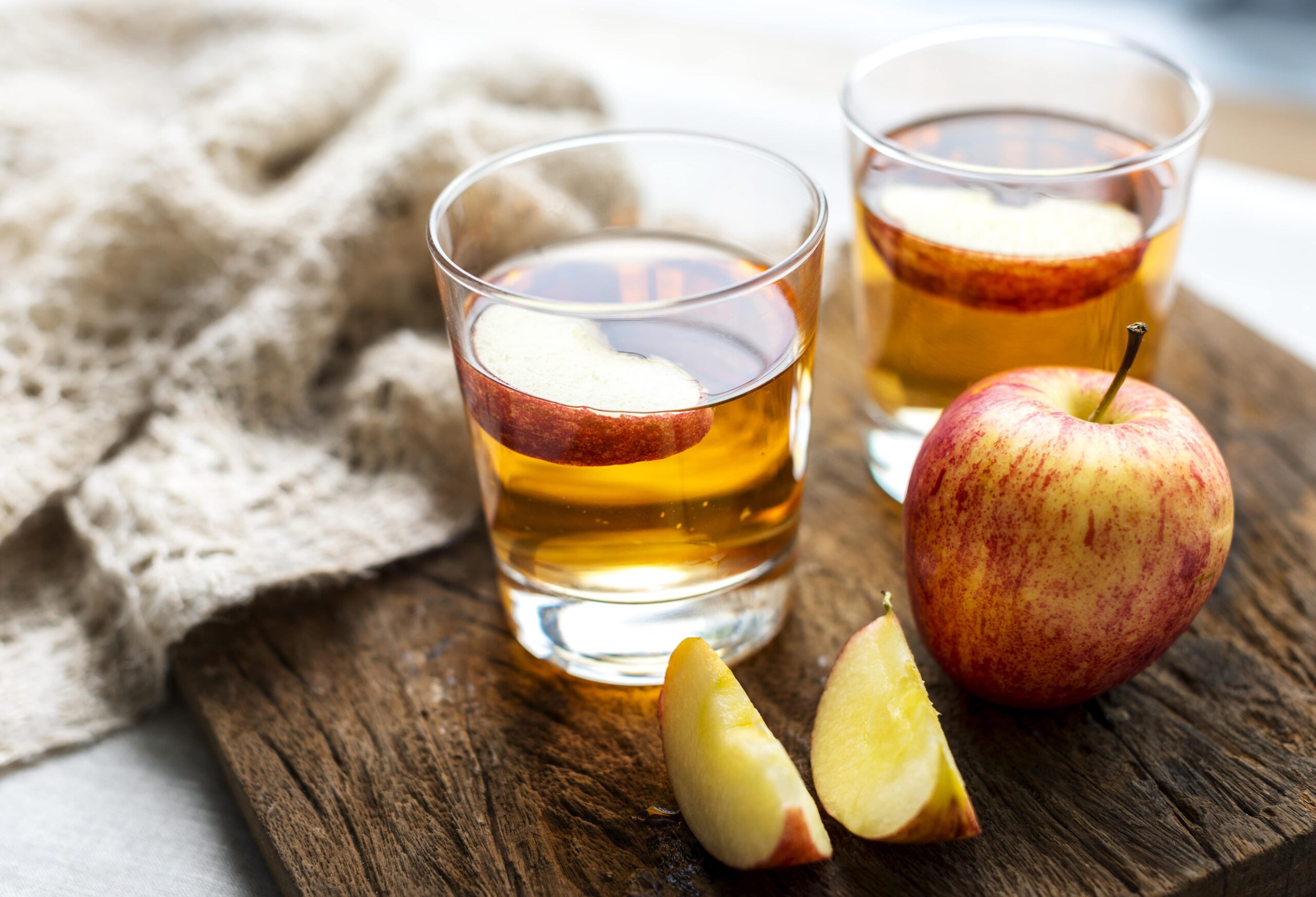 10 Things You Should Know About Cider photo