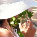 5 Tips For Summer Wine Drinking photo