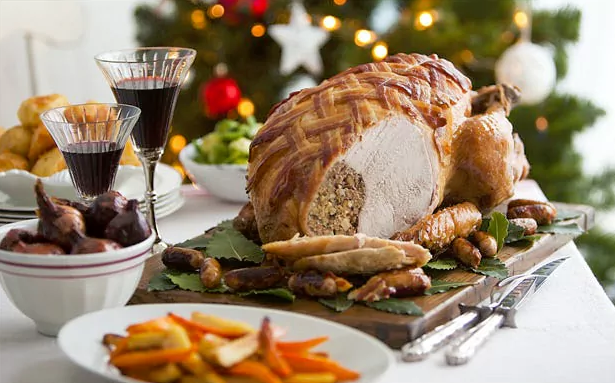 3 Traditional Christmas dishes with wines to match photo