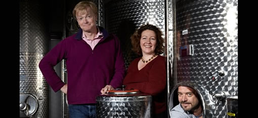 New English vineyard launches first sparkling wine photo
