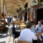 French pub fined €9,000 after customers returned empties to bar – because it`s undeclared labour photo