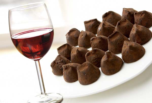 Could Wine, Chocolate Help Shield Your Heart From Smog? photo