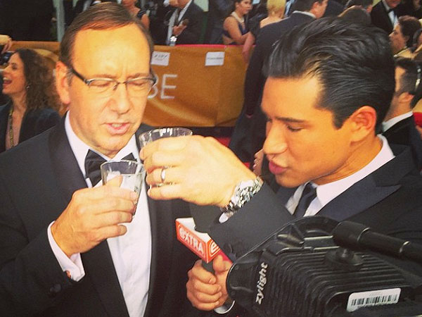 How Many Tequila Shots Did Mario Lopez Take on the Red Carpet? photo