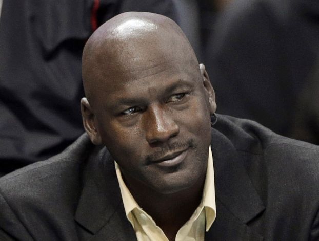 Michael Jordan sipping on $4,000 Tequila photo