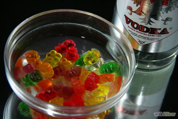 How Many Vodka Gummy Bears Does It Take To Get You Drunk? photo