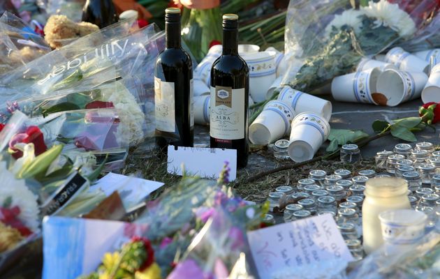 Charity wine auction share to go to Paris attack victims photo