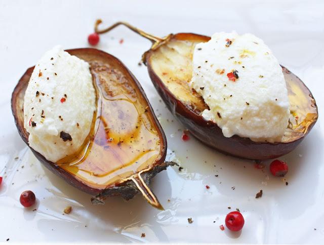 Roasted baby eggplant with ricotta cheese photo