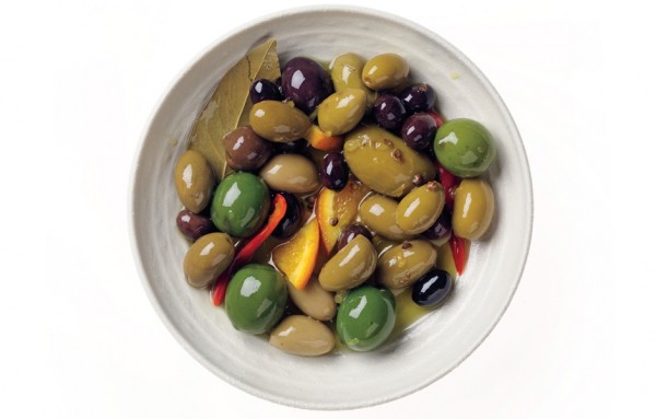 How to make citrus and chilli marinated olives photo