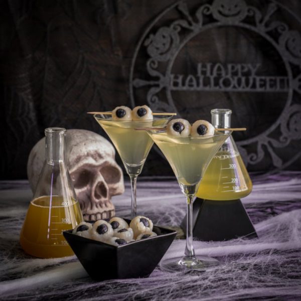 This Eyeball Martini Is the Halloween Cocktail That Stares Back photo