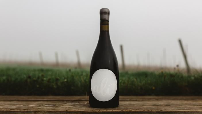 This startup is taking the mystery out of wine pricing and making the good stuff cheaper photo