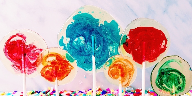 Get your buzz on with these homemade Tequila Lollipops photo