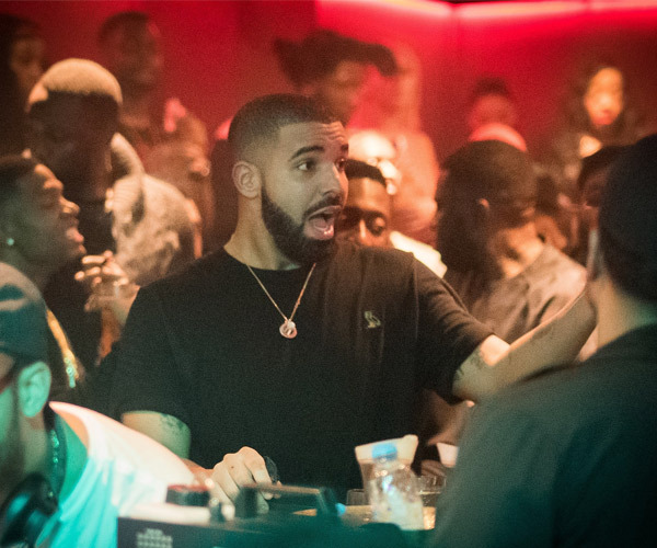 Drake Spends $40k At Wild Party In London Nightclub With Lingerie-clad Dancers photo