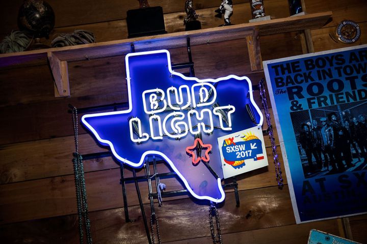 Budweiser’s Maker To Get All Its Electricity From Renewables By 2025 photo