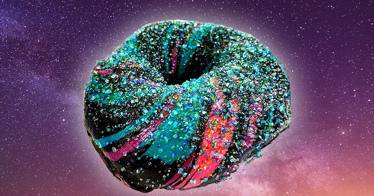 Throw Your Rainbow Bagel In The Bin, Now Glitter Galaxy Bagels Are A Thing photo