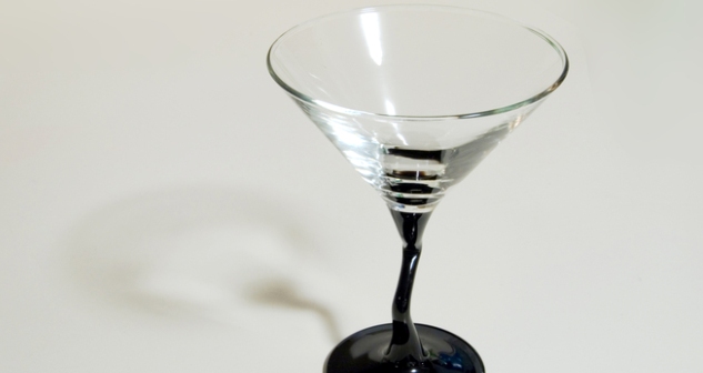 Ask The Expert: Should Martinis Be Made With Gin Or Vodka? photo