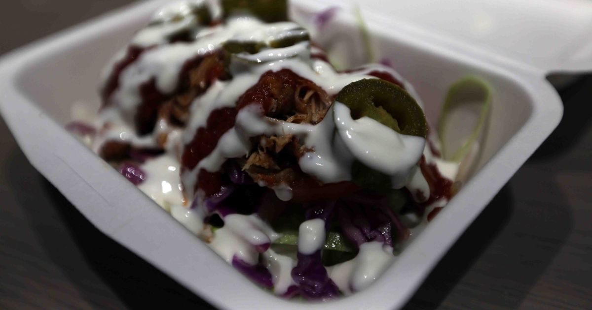 You Can Now Get A Takeaway Kebab At This Uk Airport’s Departure Lounge photo