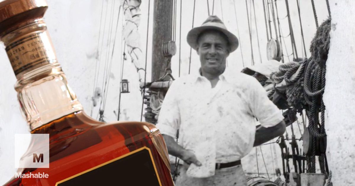 Here’s How Bill Mccoy Became A Legendary Rum Runner During The Prohibition photo
