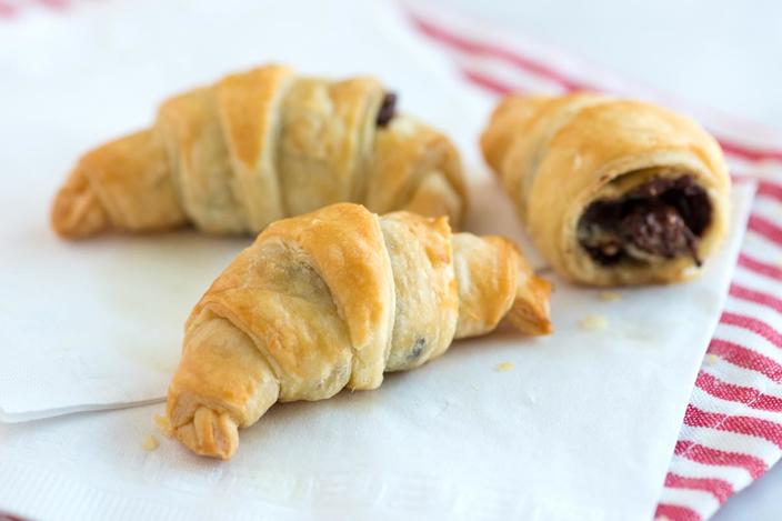 How to Make Chocolate Croissants in 30 Minutes photo