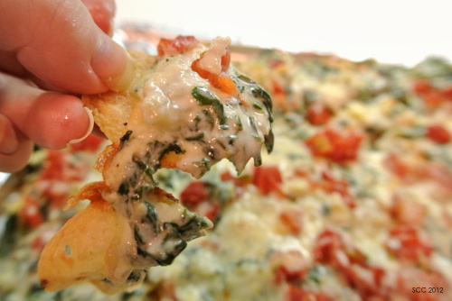 Spinach and Artichoke Nachos paired with Sparkling Wine photo