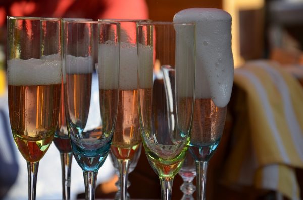 Why you should be drinking MCC instead of Champagne this festive season photo