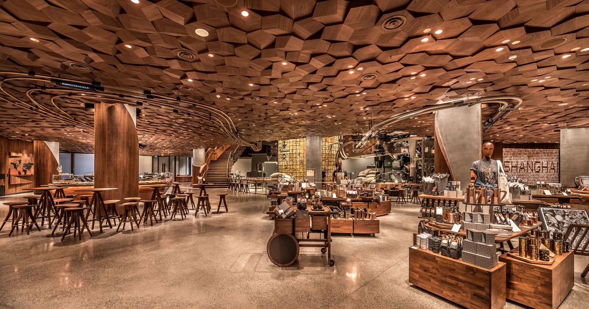 The World’s Biggest Starbucks Outlet Is Also Ar-enhanced photo