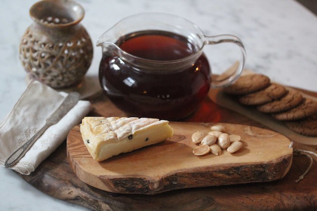 Why you should be pairing cheese with tea photo