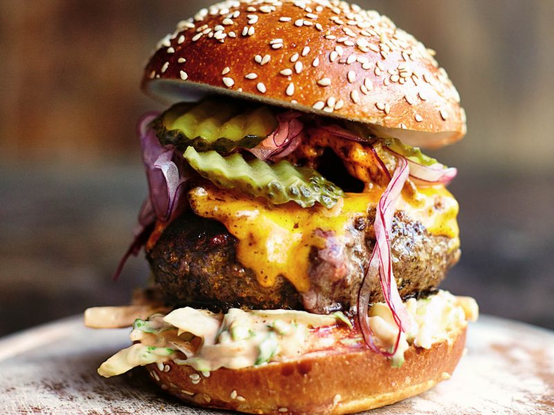 Make the ultimate Cheese Burger, just like Jamie Oliver photo