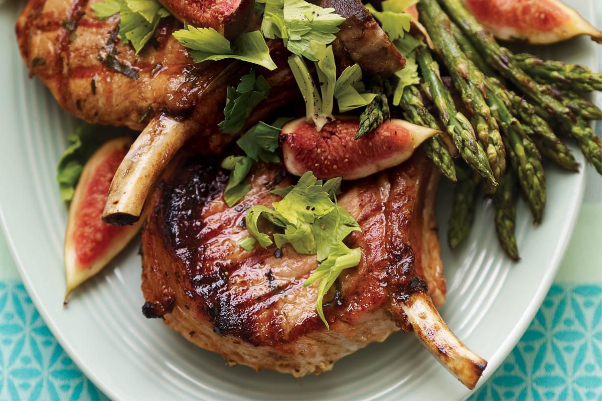 These Tasty Pork Chops Are Licenced To Grill photo