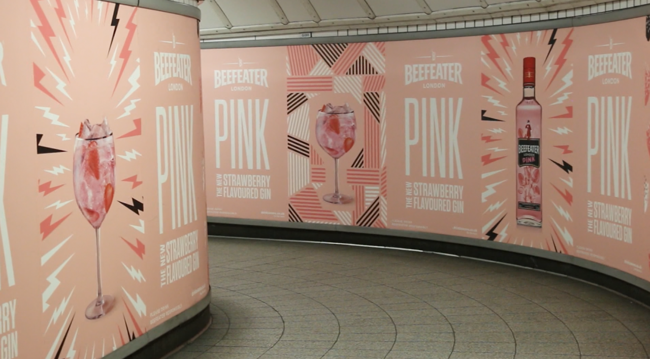 Beefeater Gin Unleashes The Scent Of Summer In Oxford Circus Tube Station photo