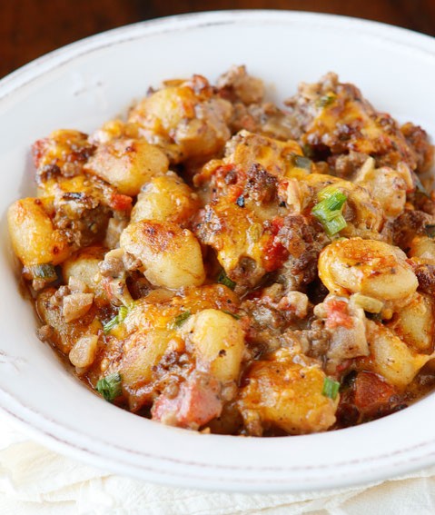 One pot Cheeseburger Gnocchi paired with Petit Verdot photo