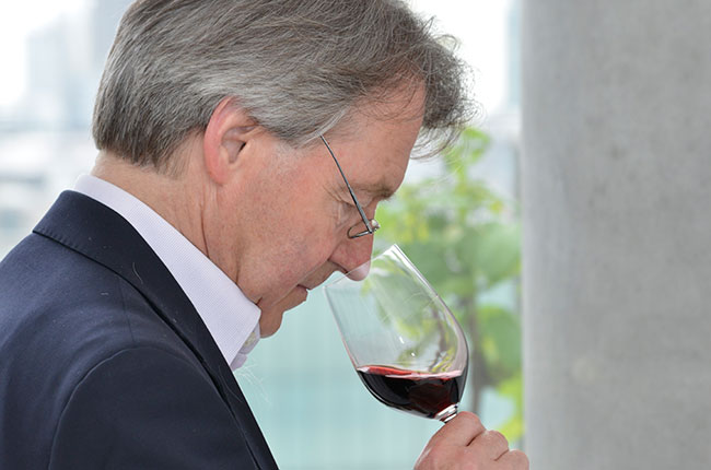 Steven Spurrier: Fine Wines For The Cellar And Dinner Table photo