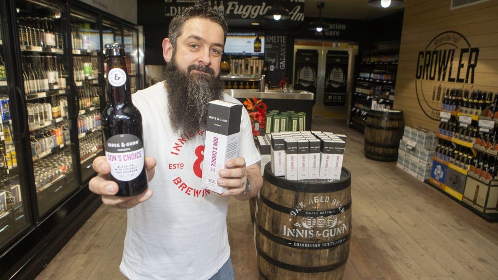 N.b. Man Unveils His Limited Edition Innis & Gunn Beer To The World photo