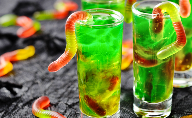 We Asked 13 Bartenders To Pair Halloween Candy With Liquor photo