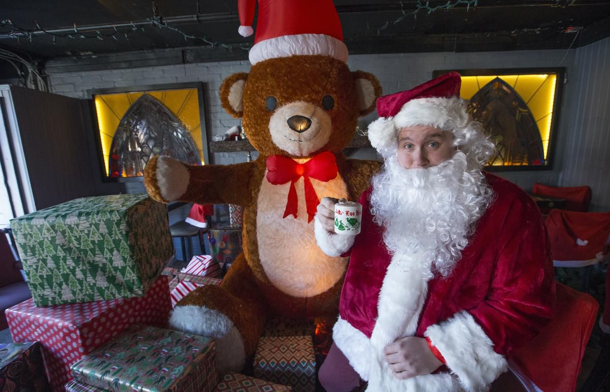 Miracle Pop-up On Queen West Spreads Cheer To Even The Grinchiest photo