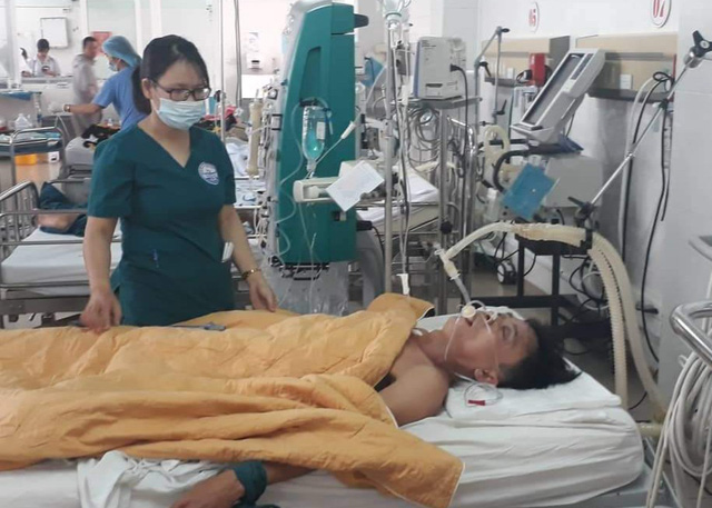 Vietnamese Doctors Use Beer To Save Patient From Alcohol Poisoning photo