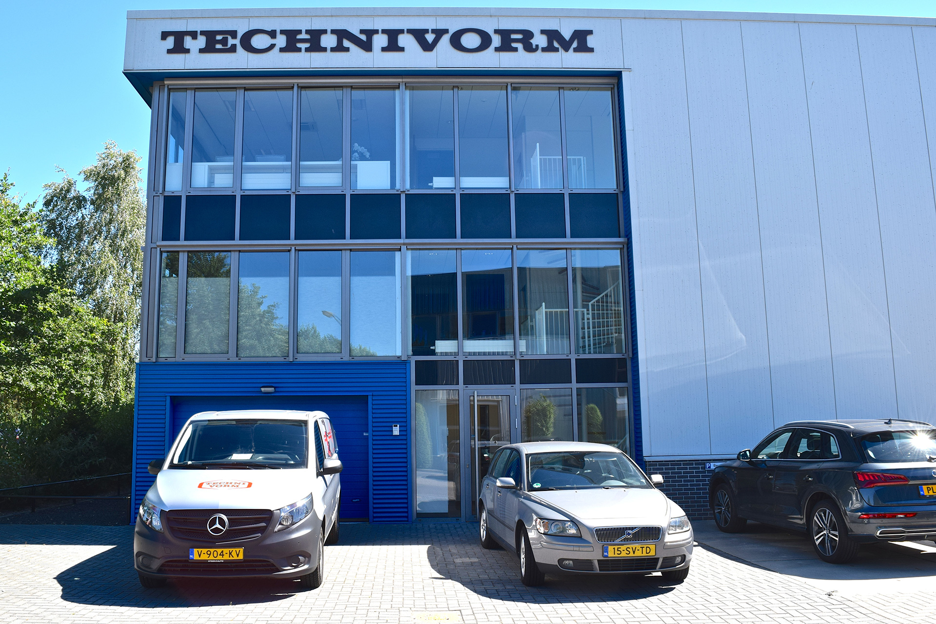 The Making Of A Master: Inside The Technivorm Factory photo