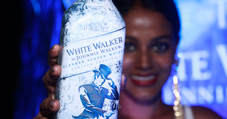 Got Fans, Get Your Hands On Johnnie Walker’s New Limited-edition Whisky photo