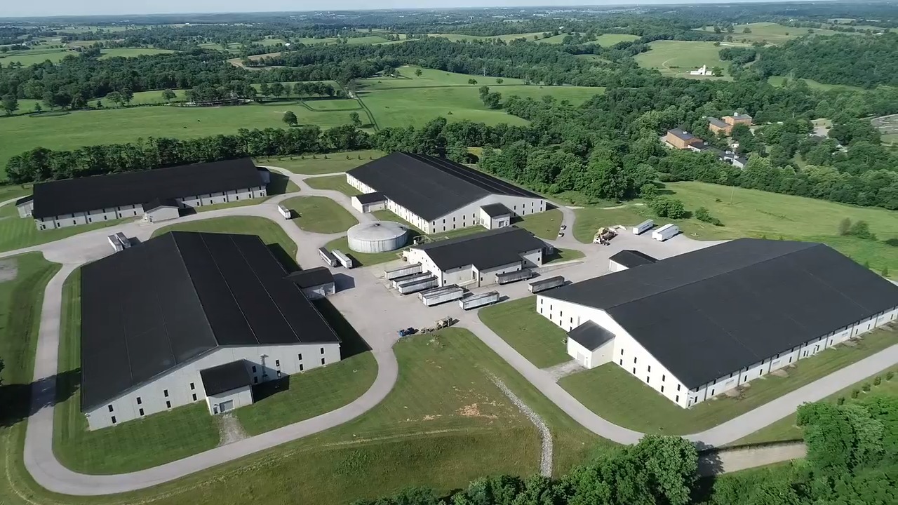 After Decade Of ‘explosive Growth’ For Kentucky Distilleries, What’s Next? photo