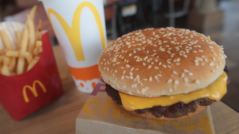 Around 75 McDonald’s burgers are sold every second photo
