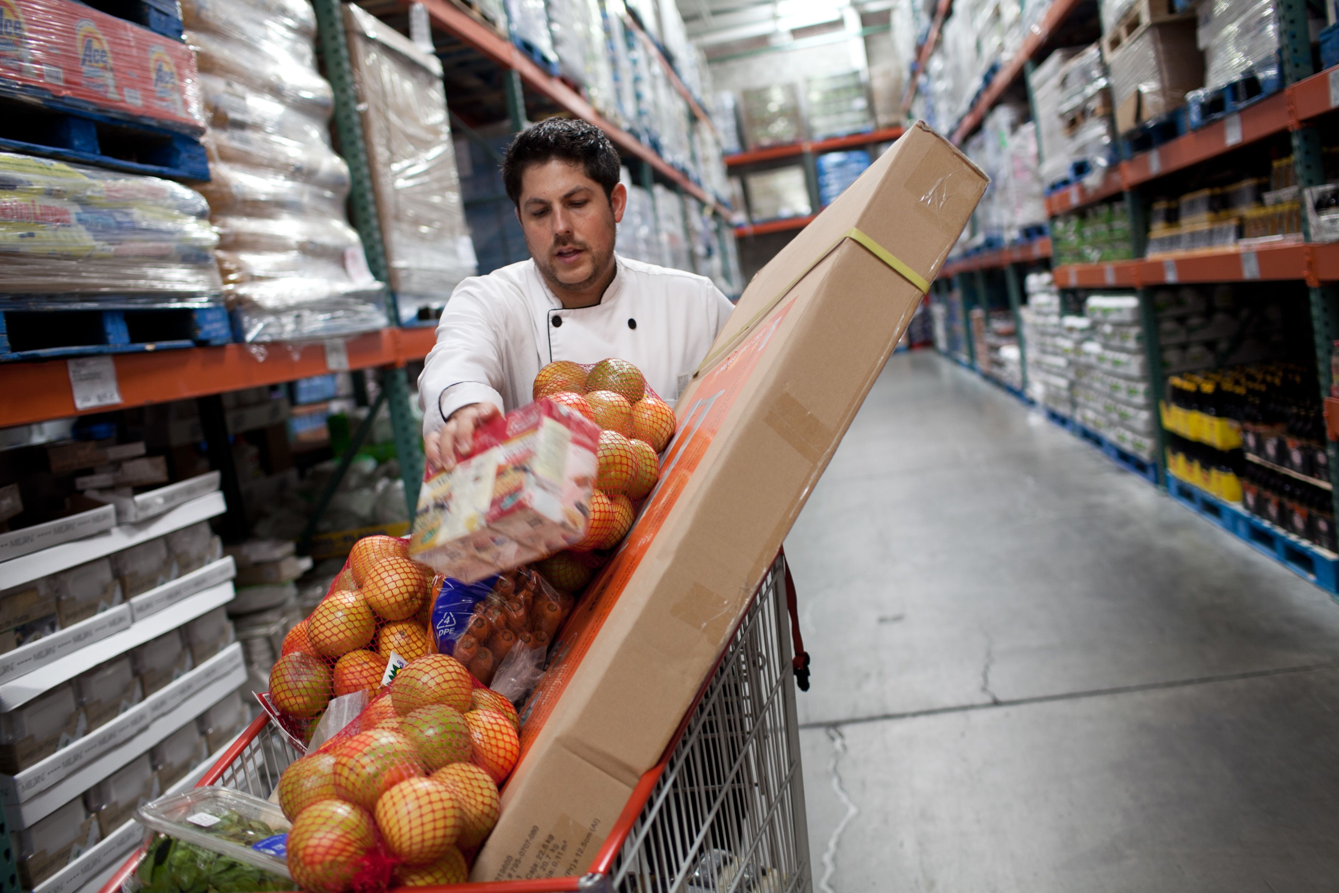 Don’t Make These 7 Costly Mistakes When Shopping At Costco photo