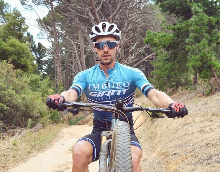 Gravel & Grape Extreme 3-day Results & Gc: Joubert & Carstens Secure Second Victory photo