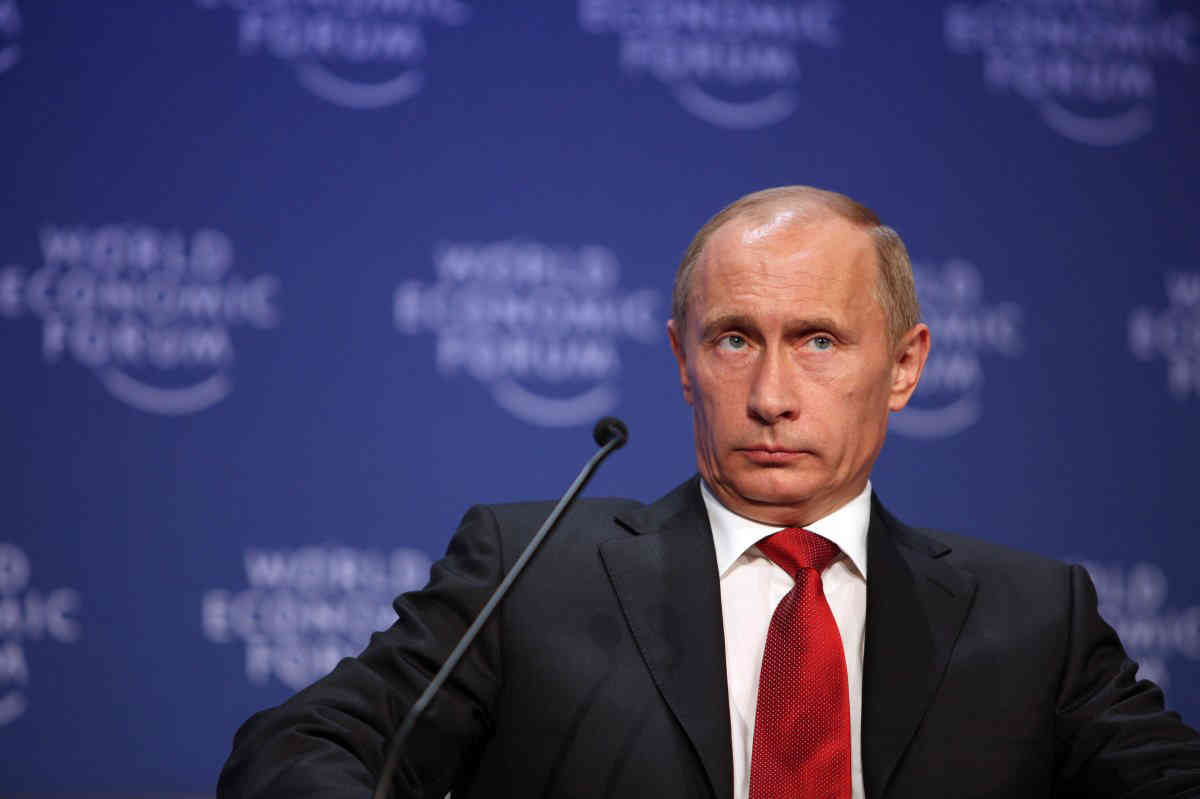 Putin At War To Regain Russian Control Of Stoli photo