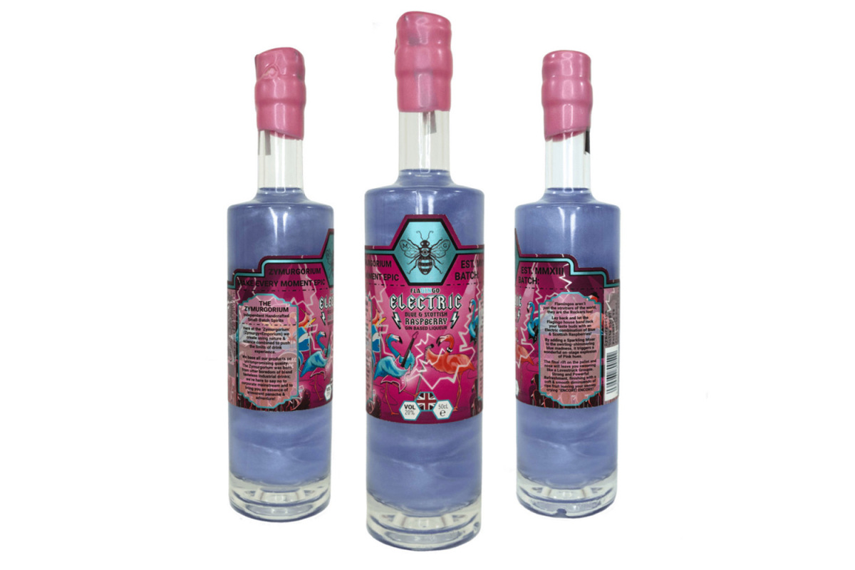 You Can Now Buy Shimmery Raspberry Gin That Changes Colour As You Drink It photo
