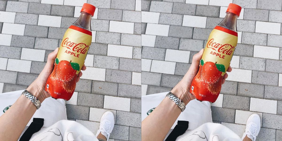 Coca-cola Just Unveiled A New Apple Flavor In Japan And Everyone?s Already Obsessed photo