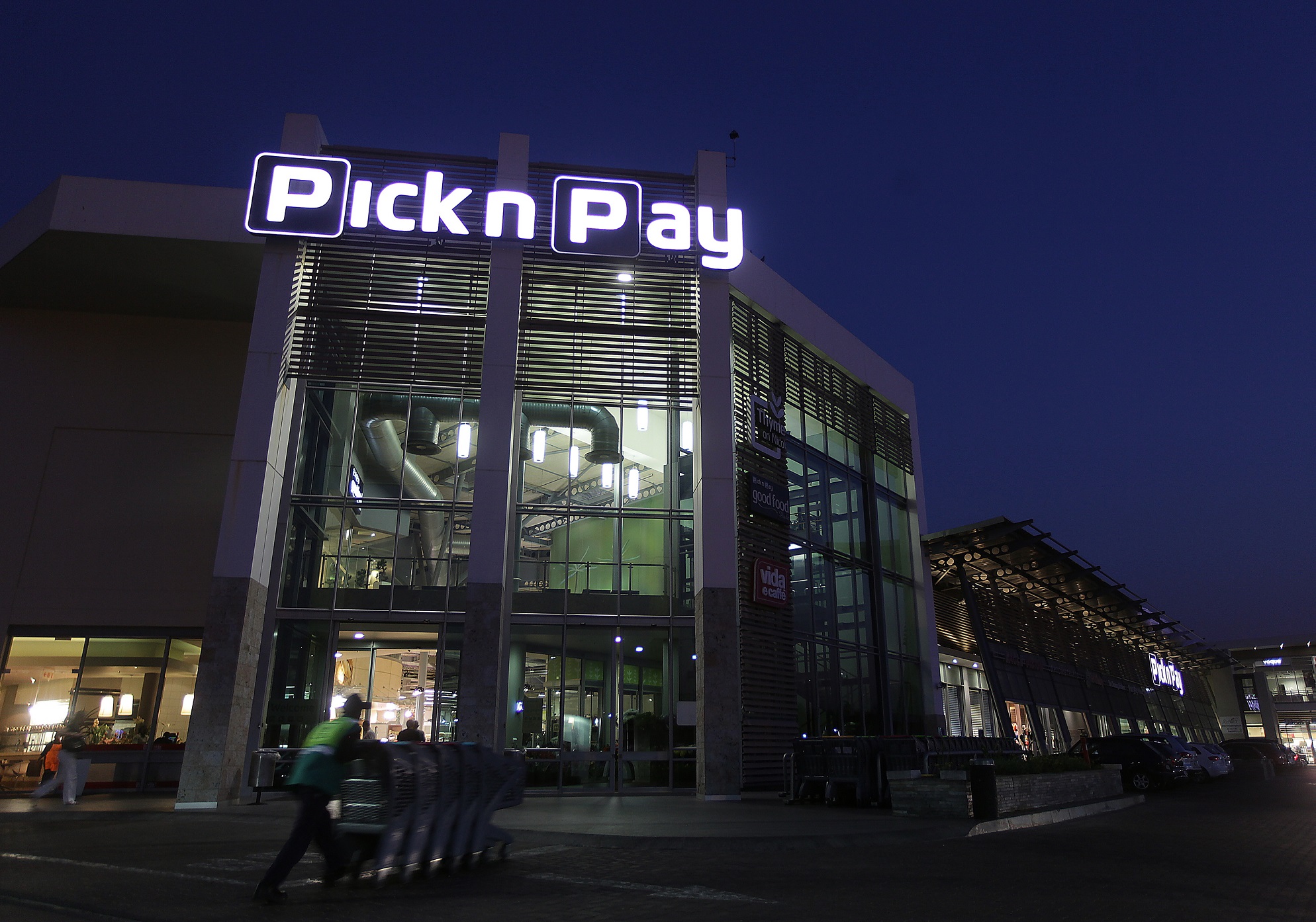 Pick N Pay To Slash Prices On Friday 27 September: Here Are The Best Deals photo